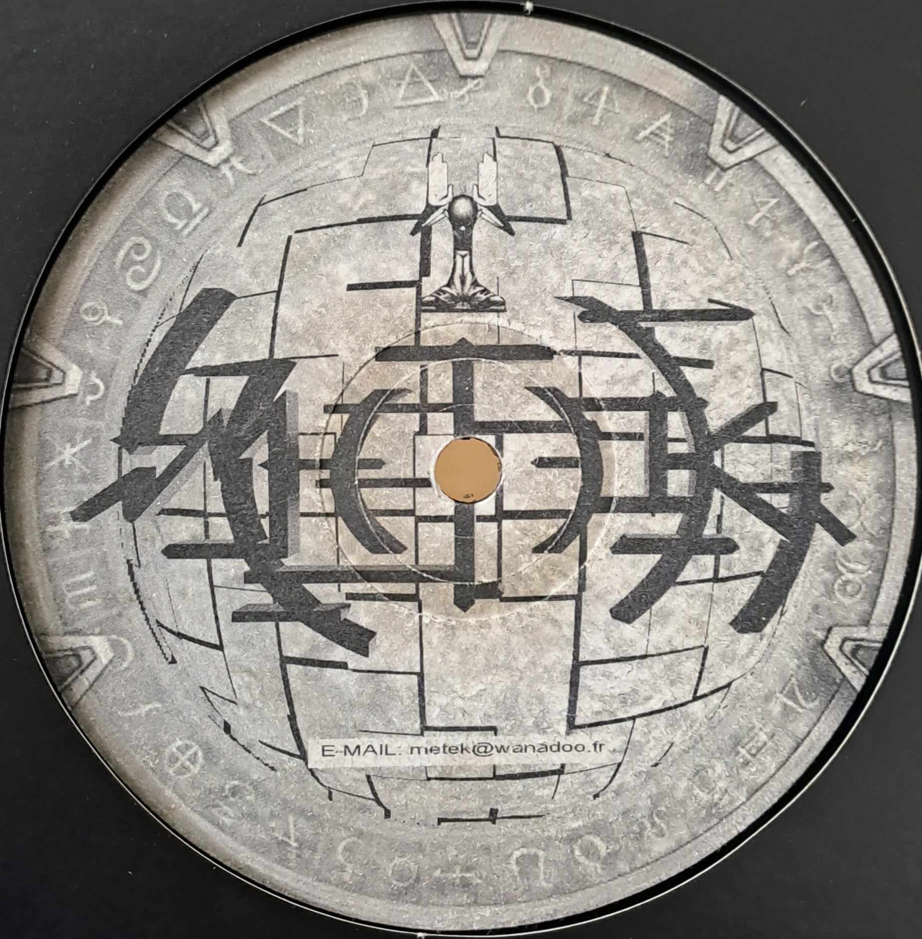 Metek 01 - vinyle freetekno
